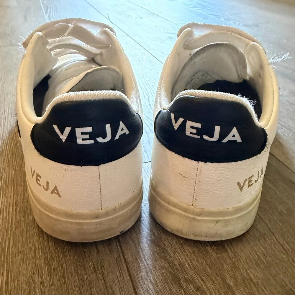 Women’s Veja Recife Logo Velcro Sneakers EU39/US8.5 - Picture 3 of 9